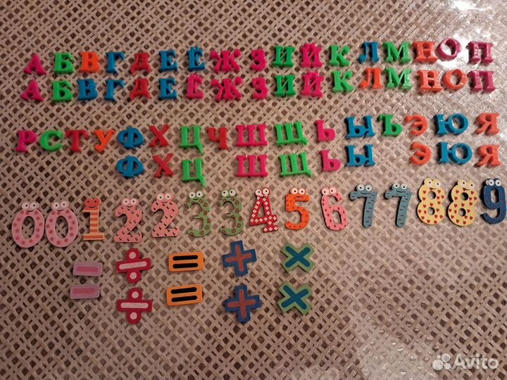 Буквы на магнитах, на холодильник, детские
