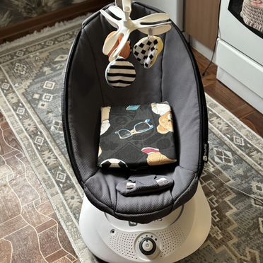 Электрокачели 4moms