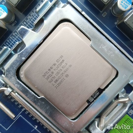 Материнская плата LGA775 под DDR3