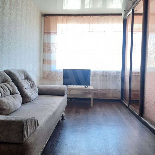 1-к. квартира, 30 м², 4/4 эт.
