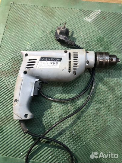 Электроинструмент