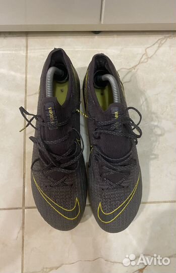 Бутсы профессиональные Nike