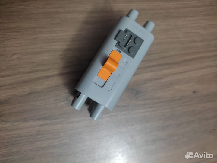 Lego батарейный блок