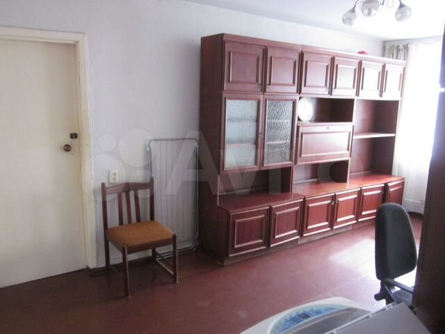 2-к. квартира, 42 м², 3/5 эт.