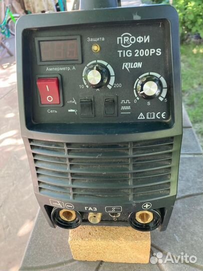 Сварочный инвертор TIG 200PS Б\у
