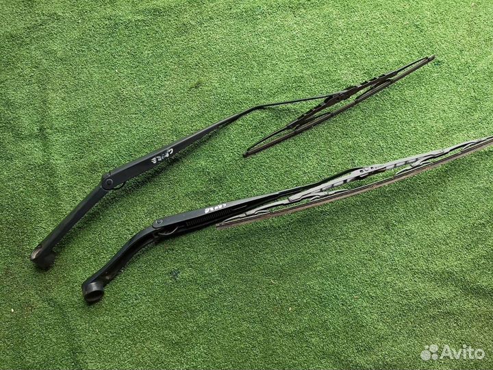 Поводок стеклоочистителя Chevrolet Cruze универсал