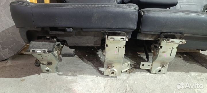 Задний диван Citroen Crosser