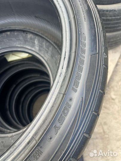 Dunlop SP Sport Maxx 050+ 285/35 R21 105Y