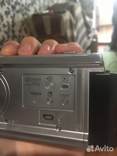 Видеокамера Sony DCR-SR88E