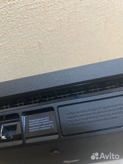 Sony playstation 4 PS4 + 2 геймпада 560+игр