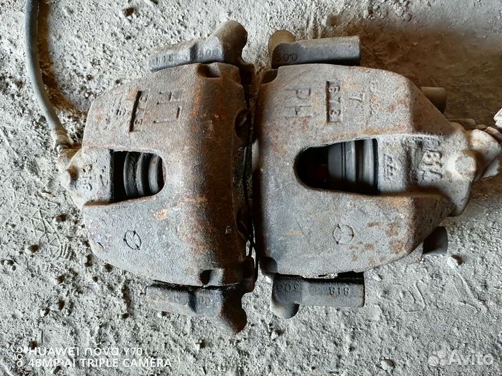 Передние суппорта Мазда 3бк спорт