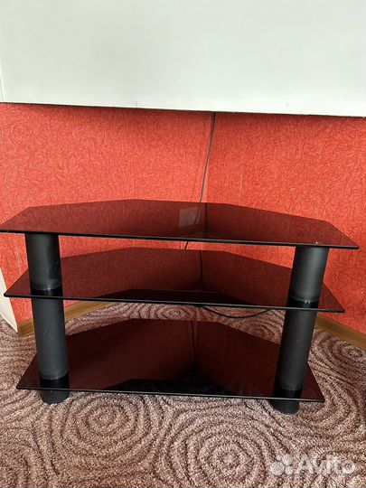 Стеклянная тумба под тв