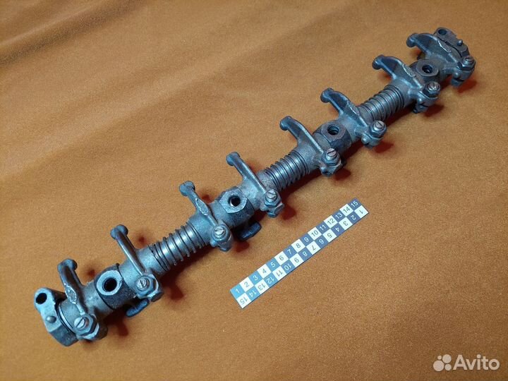 ось коромысел змз 402