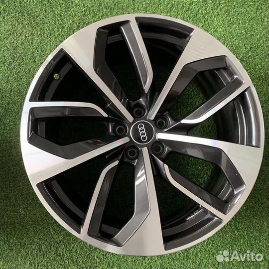 Кованые оригинальные диски audi r20 8W0601025DB