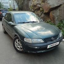 Opel Vectra 1.6 MT, 1998, 380 000 км, с пробегом, цена 130 000 руб.