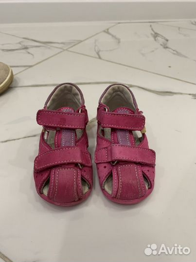 Сандали для девочки