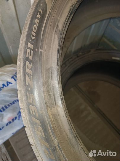 Pirelli P Zero 275/35 R21 103Y