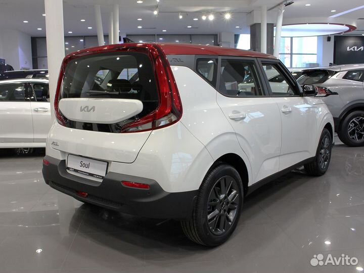 Kia Soul 2.0 AT, 2022