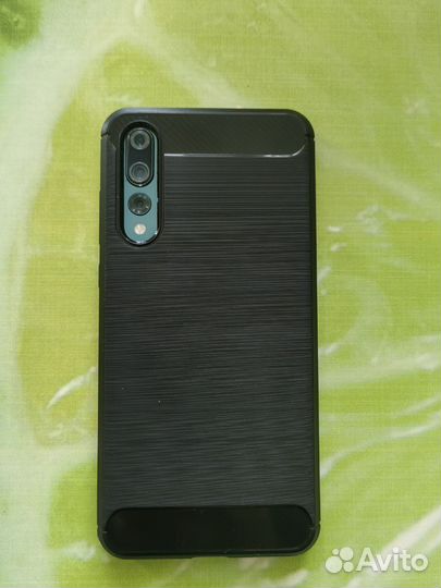 HUAWEI P20 Pro, 6/128 ГБ