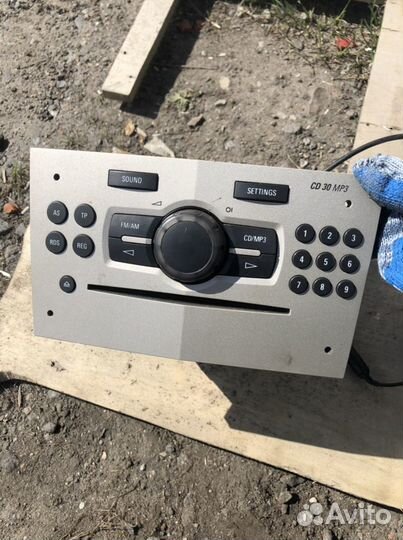 Штатная магнитола Opel Corsa D