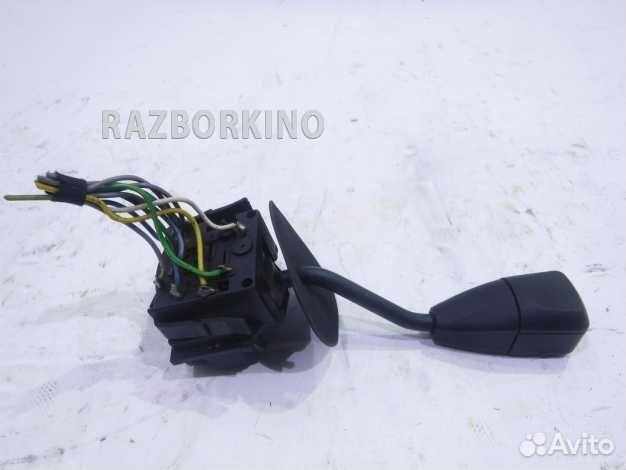 Переключатель поворотов подрулевой