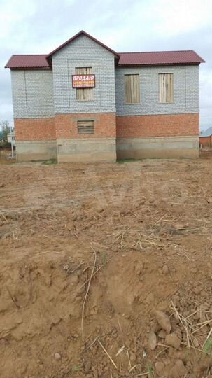 Дом 172 м² на участке 8 сот.