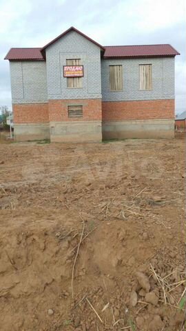 Дом 172 м² на участке 8 сот.