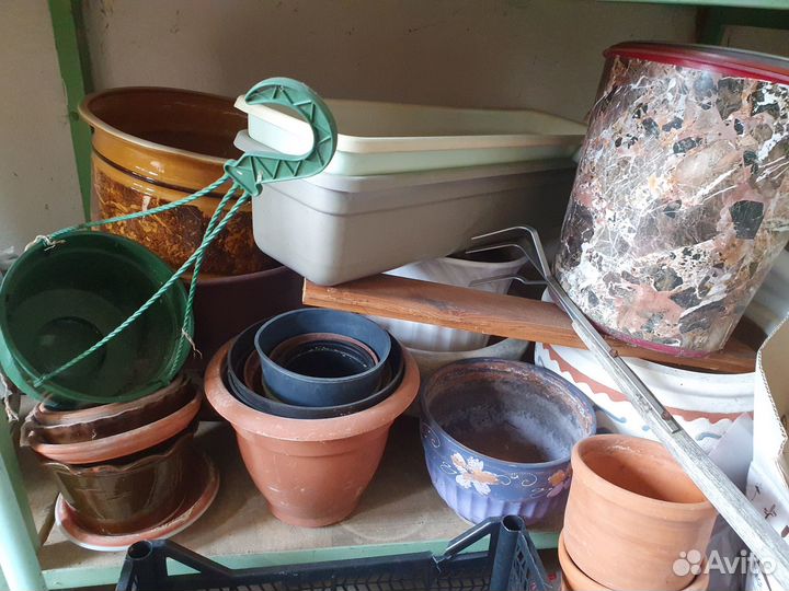 Много горшков
