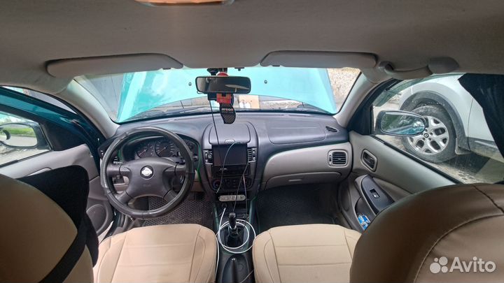 Nissan Almera 1.5 МТ, 2001, 315 000 км