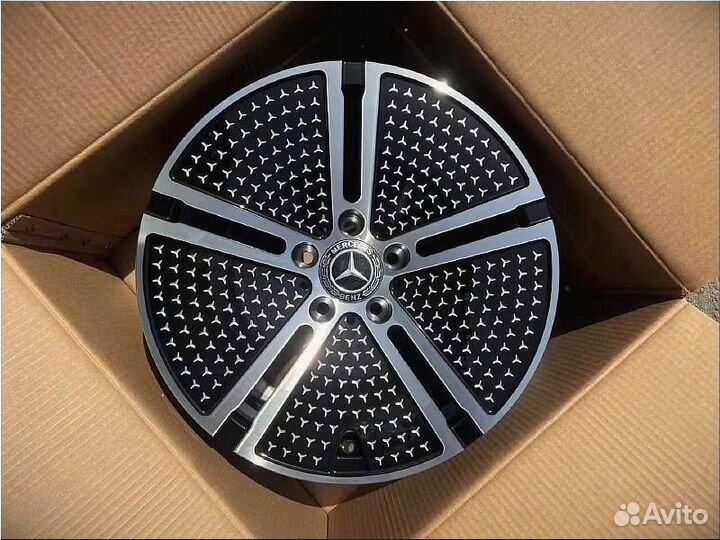 Кованые диски Mercedes R22