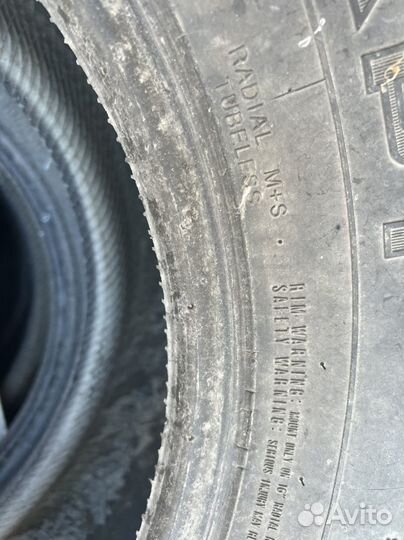 Kumho Road Venture APT KL51 275/70 R16 144