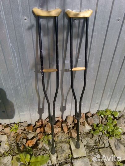 Костыли подмышечные