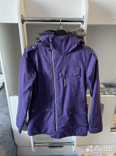 Сноубордическая куртка burton