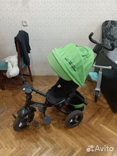 Детский велосипед трех колесный