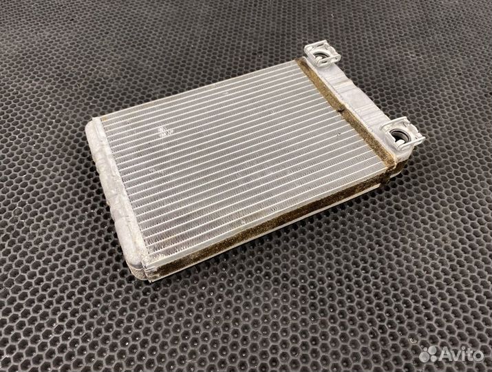 Радиатор печки Mercedes-Benz C-Class W203 271.946