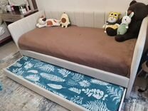 Новая детская кроват�ь с ящиком, 180х80