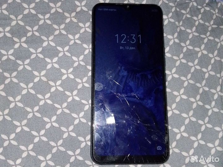 Телефон techno spark 7