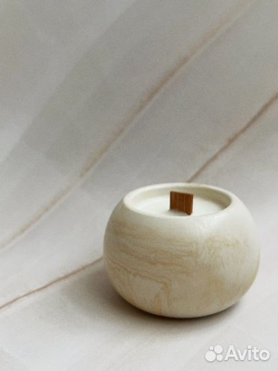 Свечи из кокосового воска в гипсе