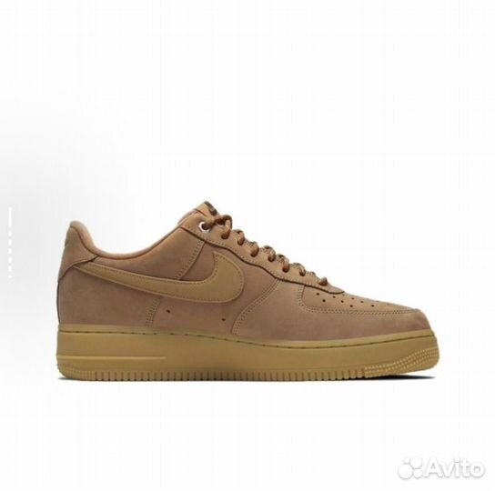 Nike Air Force 1 07 LV8