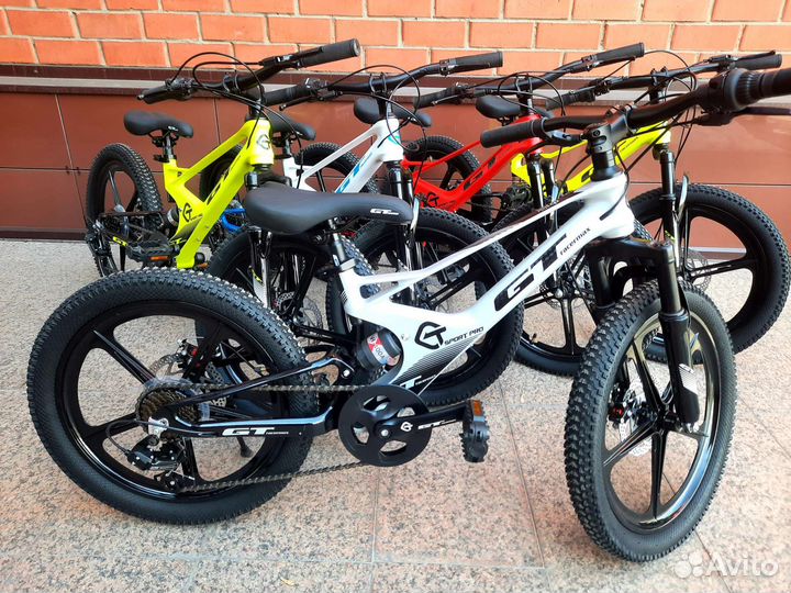 Велосипед GT