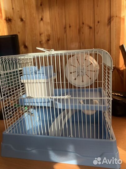 Клетка для грызунов с принадлежностями