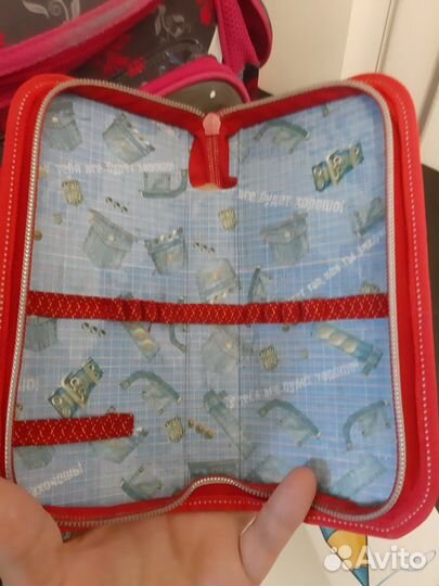 Портфель. Ранец. Школьный рюкзак для девочки