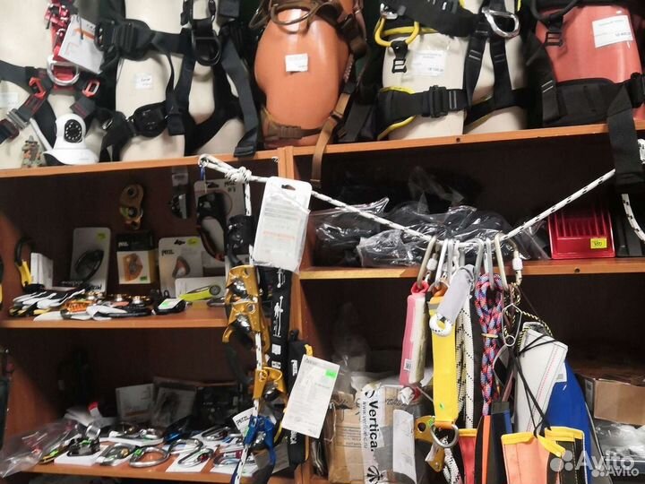 Сувенирный карабин не альпинизма артикул 64224