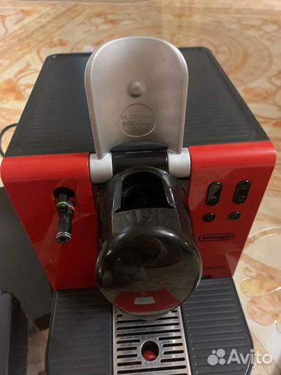 Капсульная кофемашина delonghi nespresso