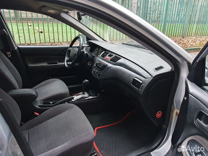 Mitsubishi Lancer 1.6 AT, 2005, 217 000 км
