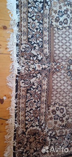 Ковер шерстяной