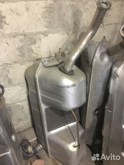 Бензобак Mercedes w210