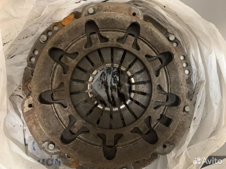 Диск сцепления с Корзиной на Nissan Note 1.4мт