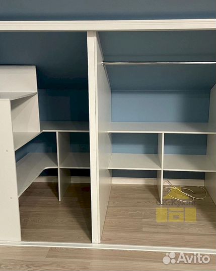 Шкаф в прихожую