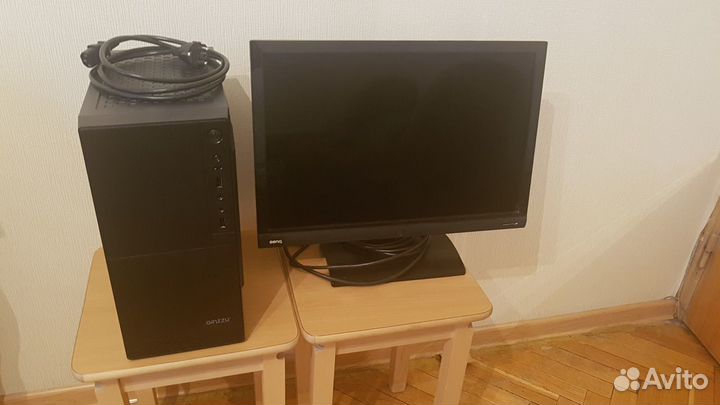 Продам б/у компьютер (монитор+системный блок)